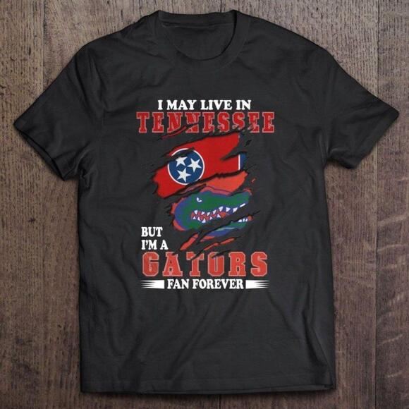Travon A Other - I May Live In Tennessee But I'm A Gators Fan Forever Gift Graphics T-Shirt